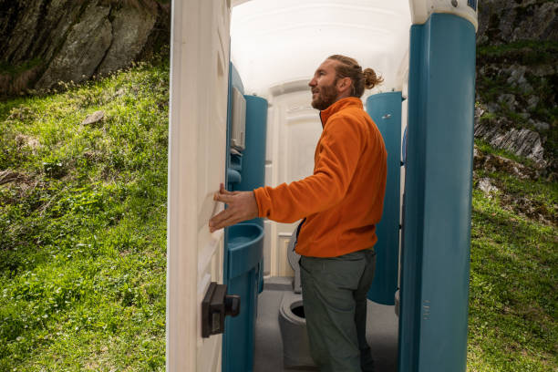 Best Porta potty delivery and setup  in Gas City, IN