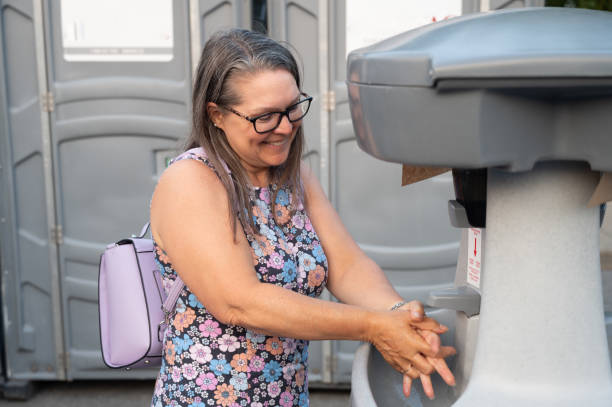 Best Luxury portable toilet rental  in Gas City, IN